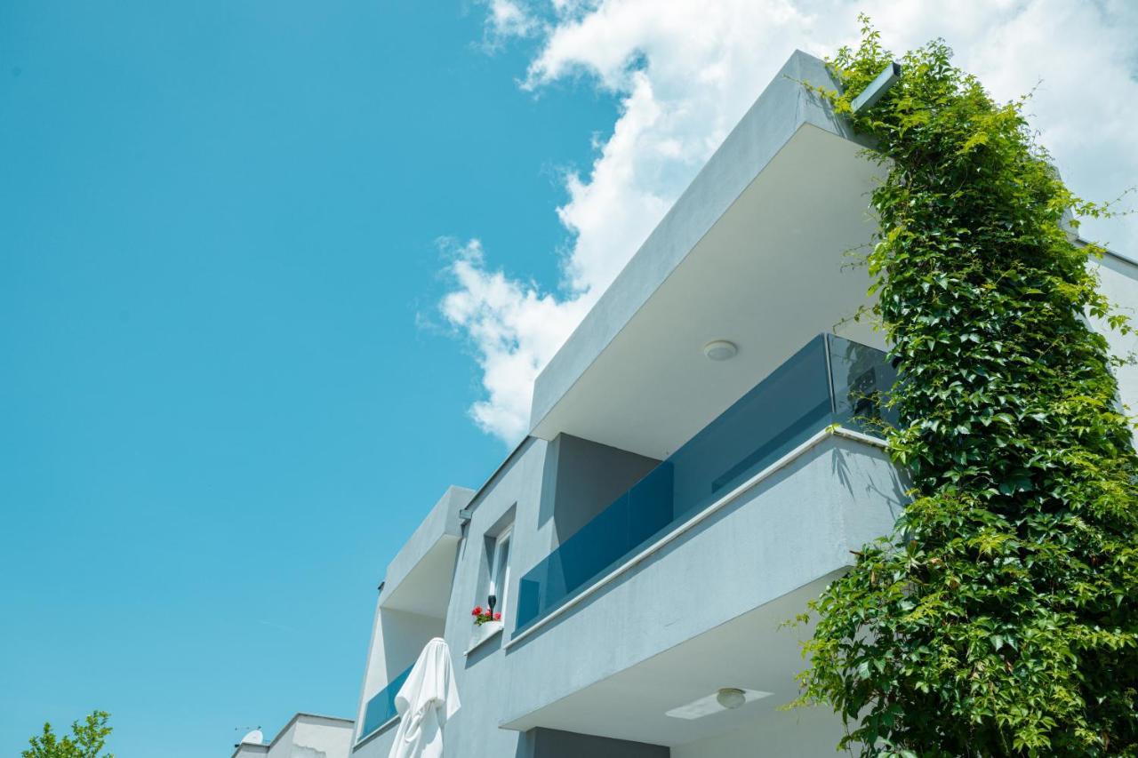 Apartments Marusic Makarska Exterior foto